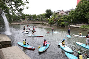 水門川のサップ（ＳＵＰ）体験会