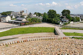 古墳の頂上からのながめ